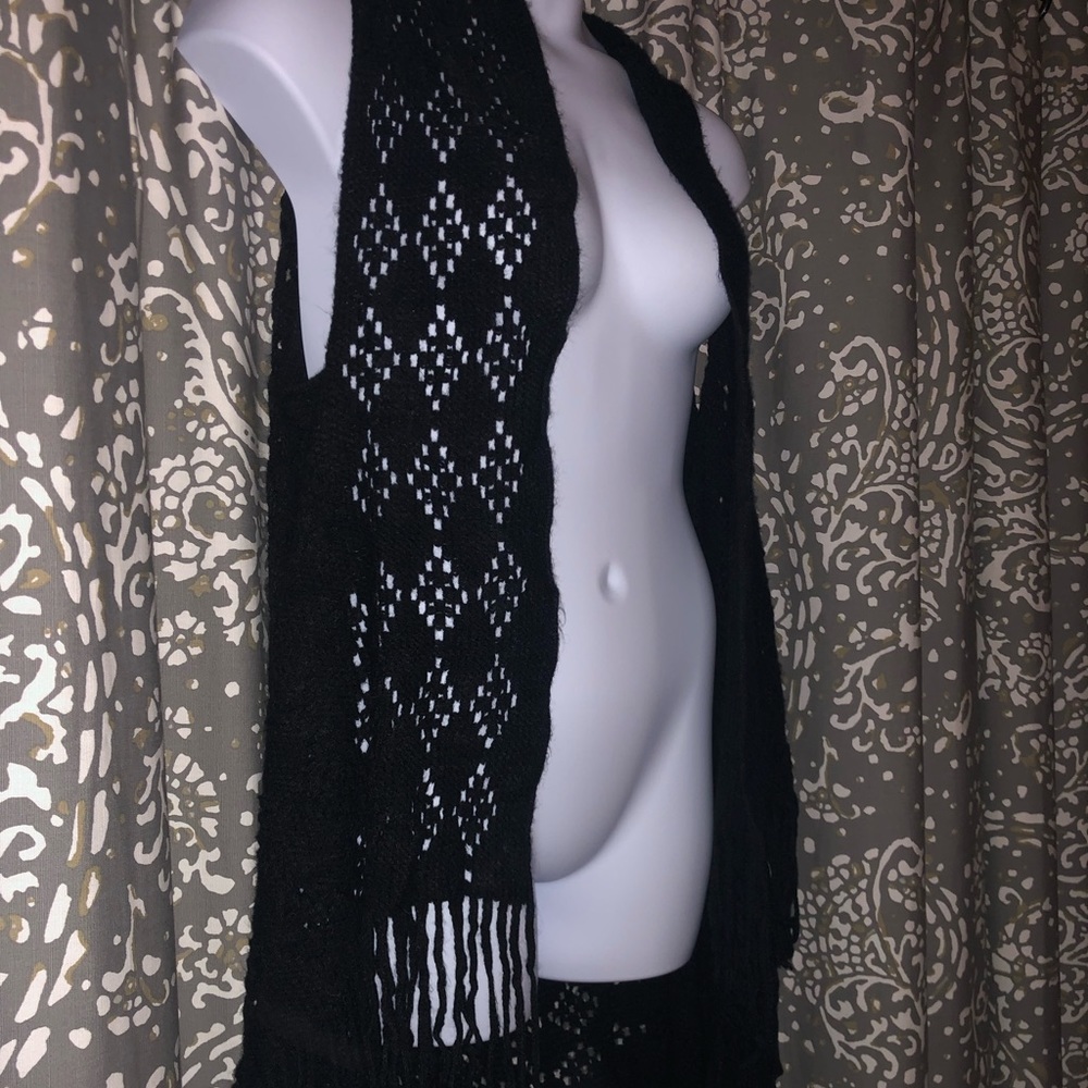 Open knit sweater vest
